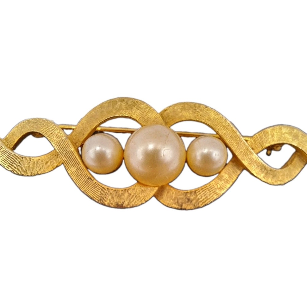 Vintage MARVELLA Brushed Gold tone Faux Pearl Elegant Bar Pin Brooch